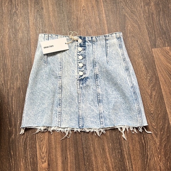 GRLFRND TWIGGY SKIRT - Picture 2 of 7